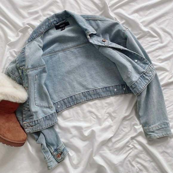 Forever 21 jean jacket - Picture 7 of 14